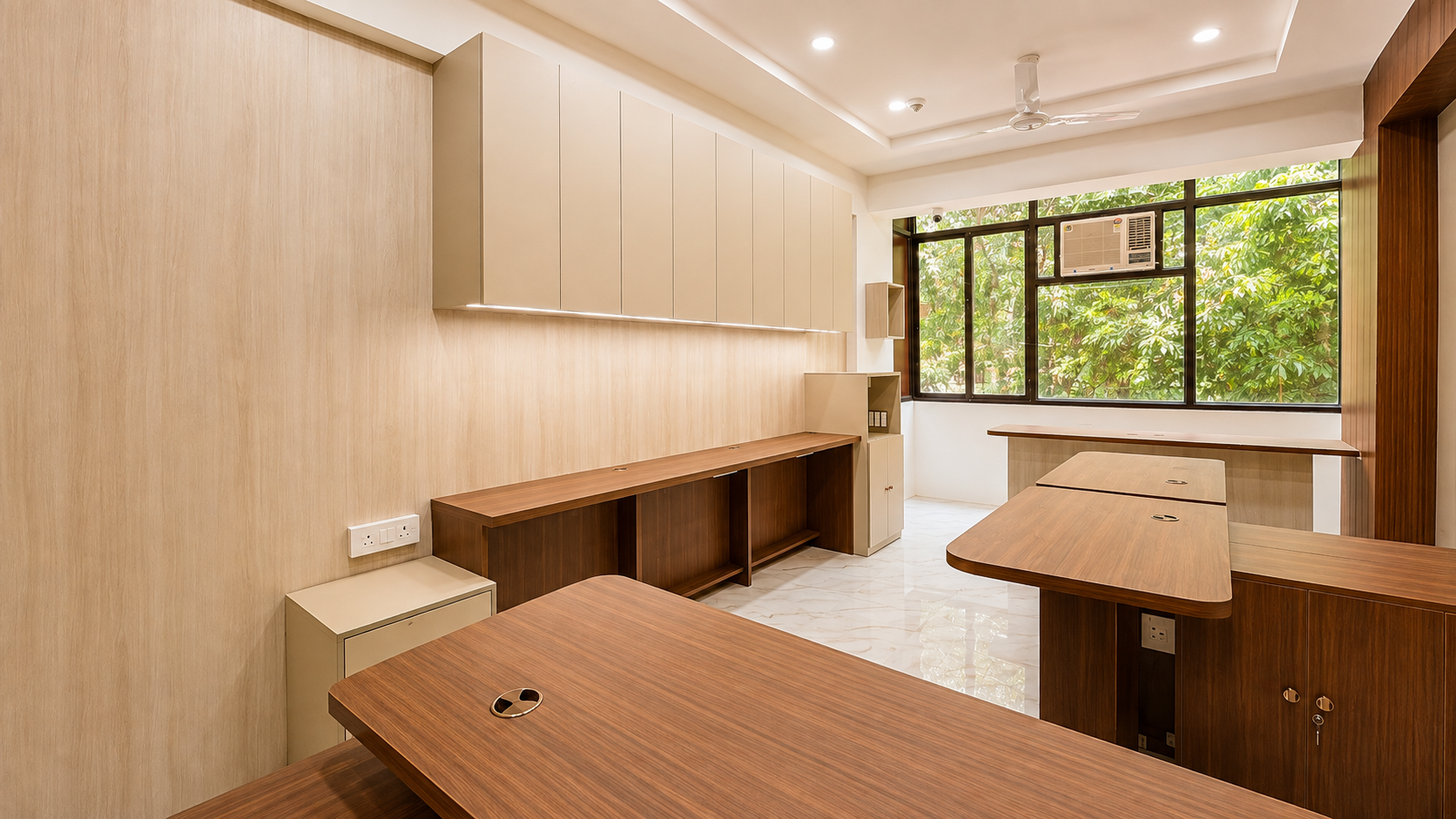 OFFICE DESIGN FOR HIGH COURT CHAMBERS