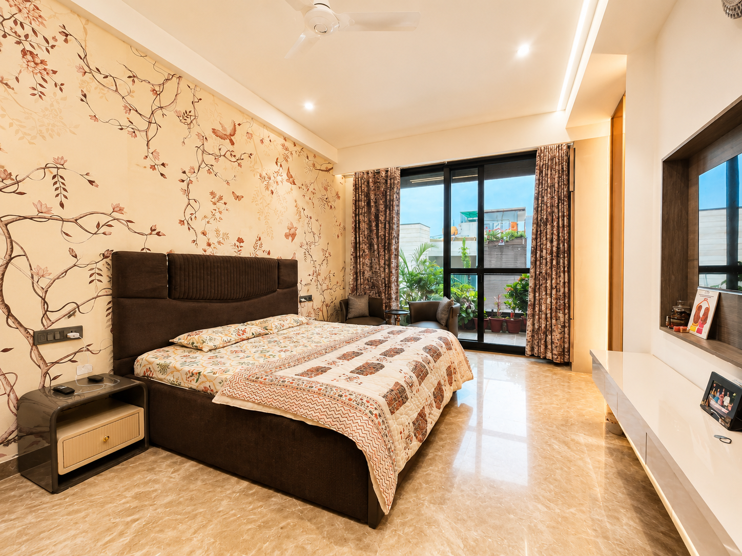 APARTMENT INTERIOR DESIGN